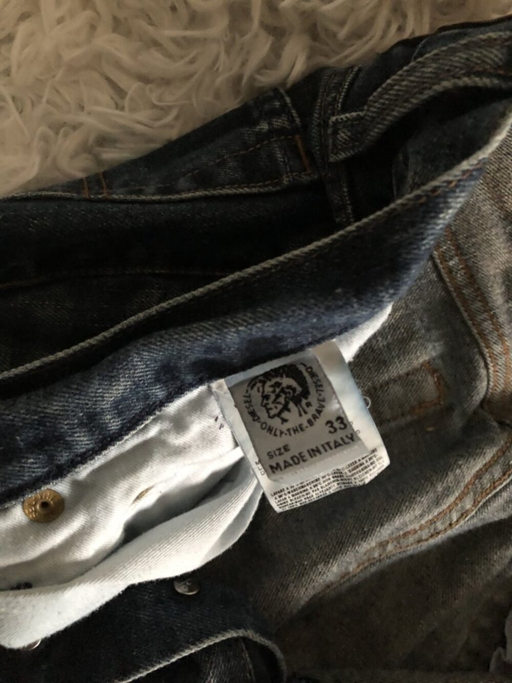 Diesel Jeans Made in Italy Button fly 33W and 30L - Picture 3 of 4